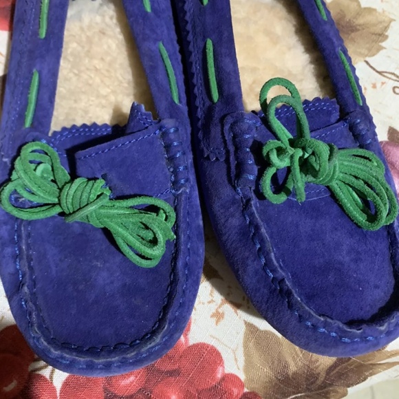 UGG Australia 1003739 Meena Driving Moccasins Blue Slip On Shoes Women's 6.5 - Picture 2 of 5